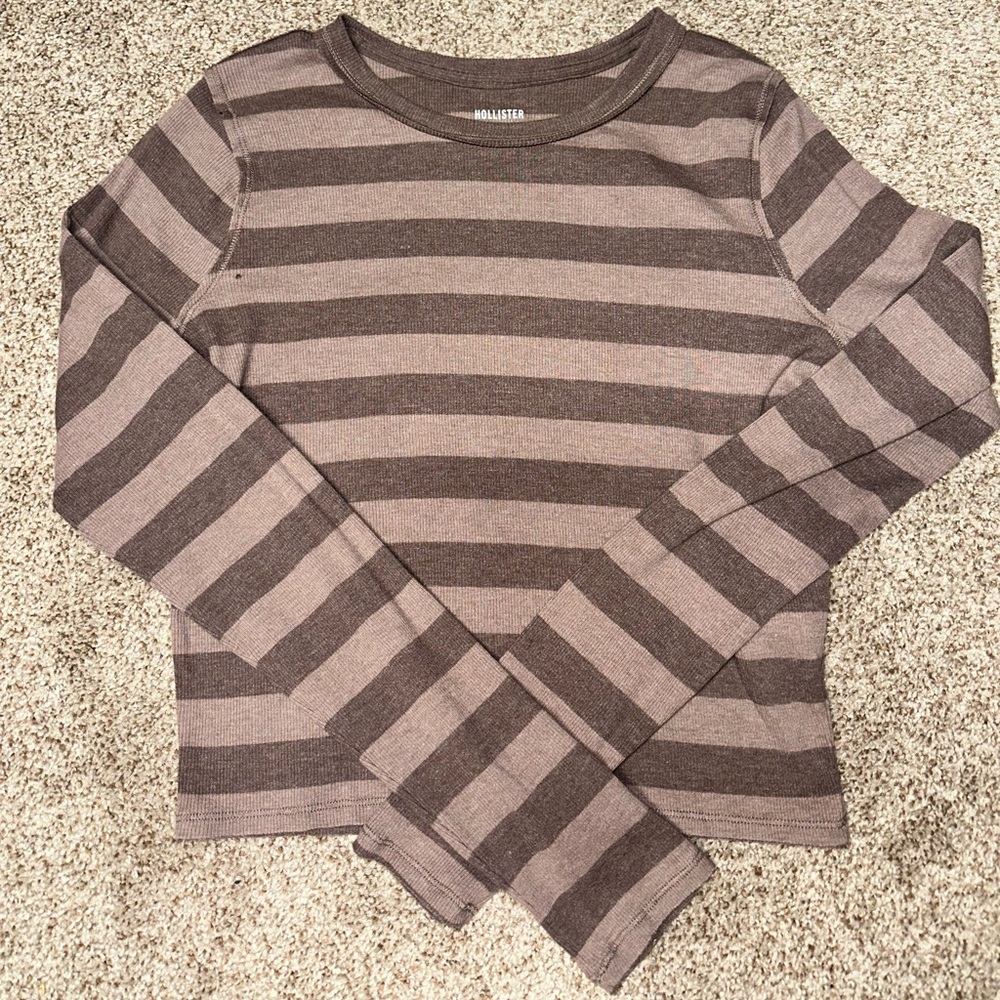 NWOT - Hollister striped ribbed long-sleeve crew top tee